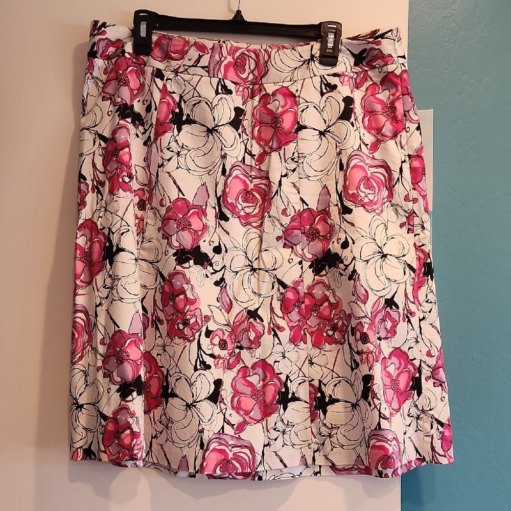 Lane Bryant Pink and White Floral A-Line Skirt - Picture 2 of 5